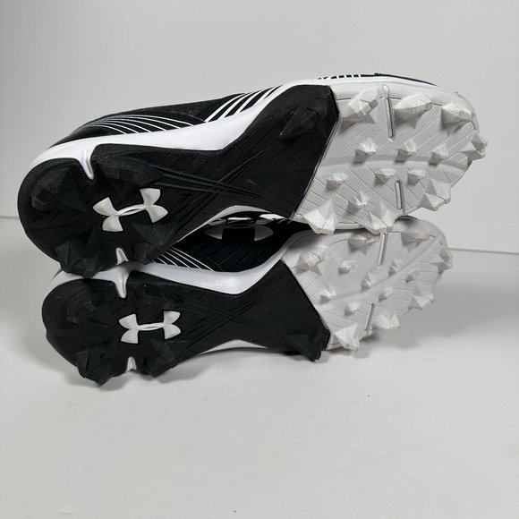 NWT Under Armour Cleats - Picture 6 of 6
